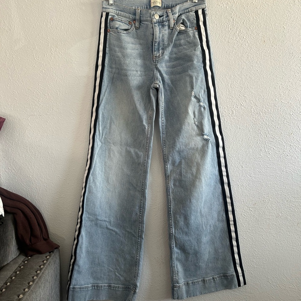 Alice + Olivia Light Blue Flare Jeans with Striped Sides